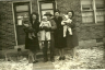 jane-anne-thomas-richard-dean-thomas-ruth-helen-bayha-sarah-bayha-compton-and-children-1947